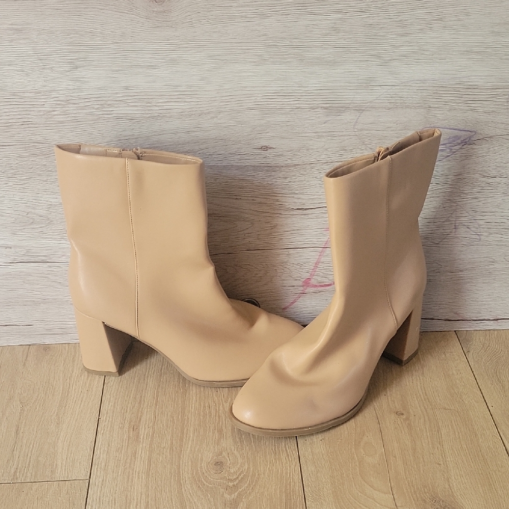 Amazon Tan Heeled Boots
